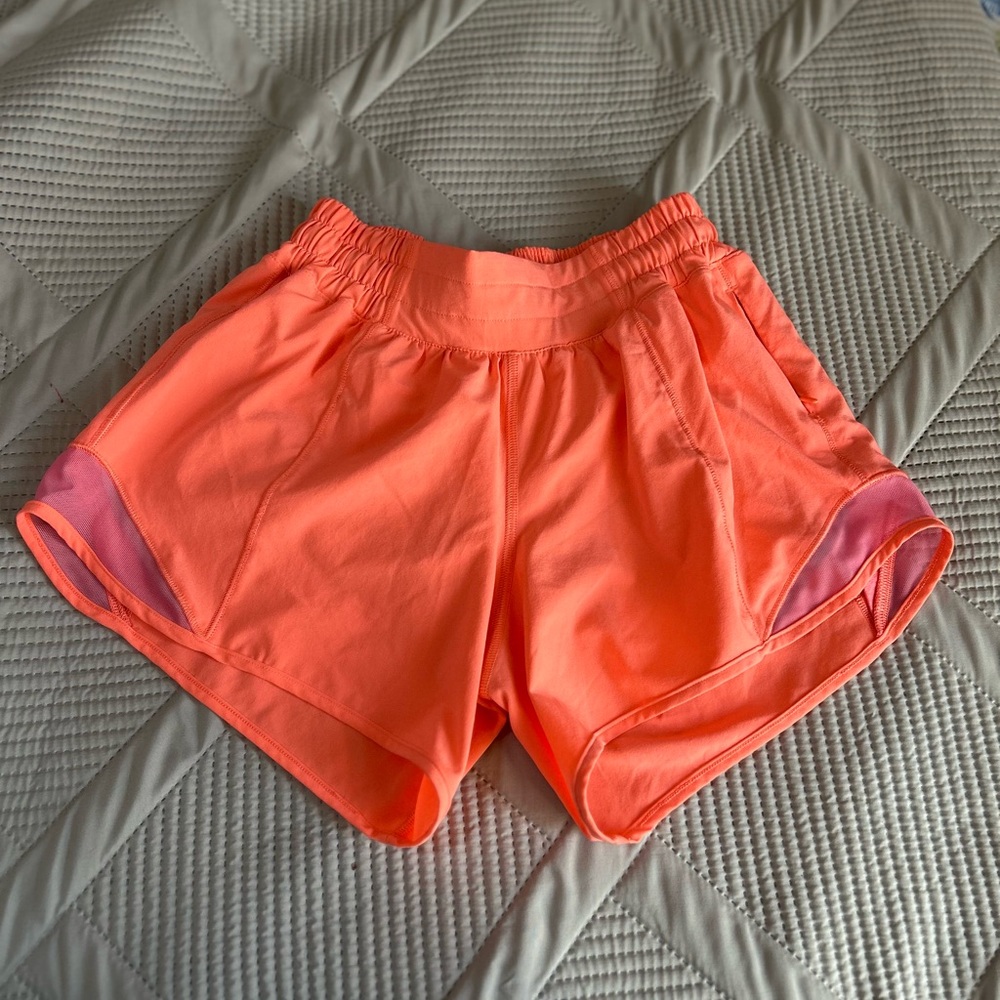 Lululemon Hotty Hot High-Rise Lined Short 4" - Sunset - Size 2